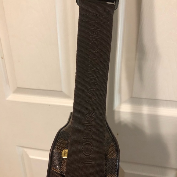 Louis Vuitton Damier Ebene Olav PM Messenger Bag - Picture 4 of 11